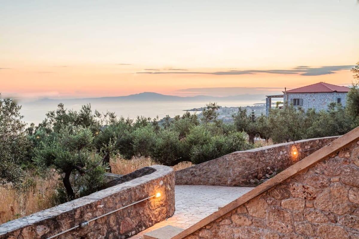 Mani Panoramic Seaviews - Luxury Summer Haven Lévktron Esterno foto