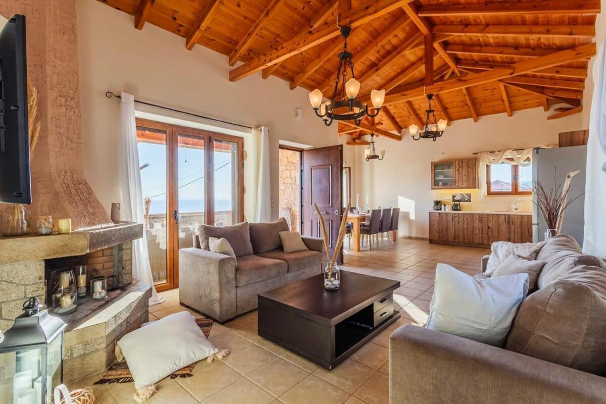Mani Panoramic Seaviews - Luxury Summer Haven Lévktron Esterno foto